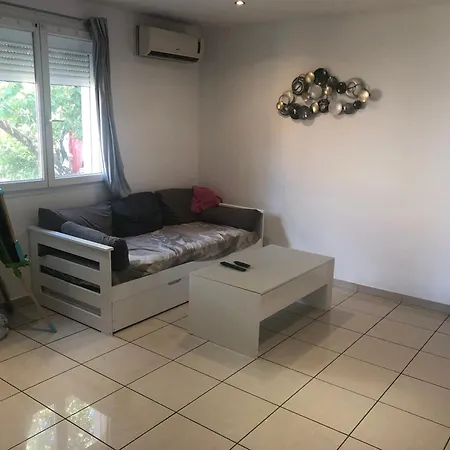 Avec Piscine Privative Apartman *