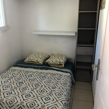 Apartman Avec Piscine Privative Lattes