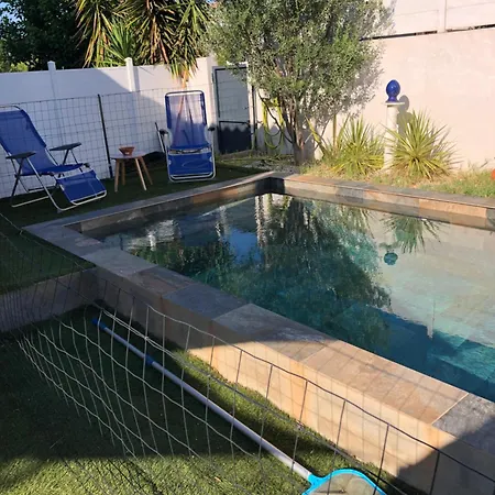Apartman Avec Piscine Privative Lattes